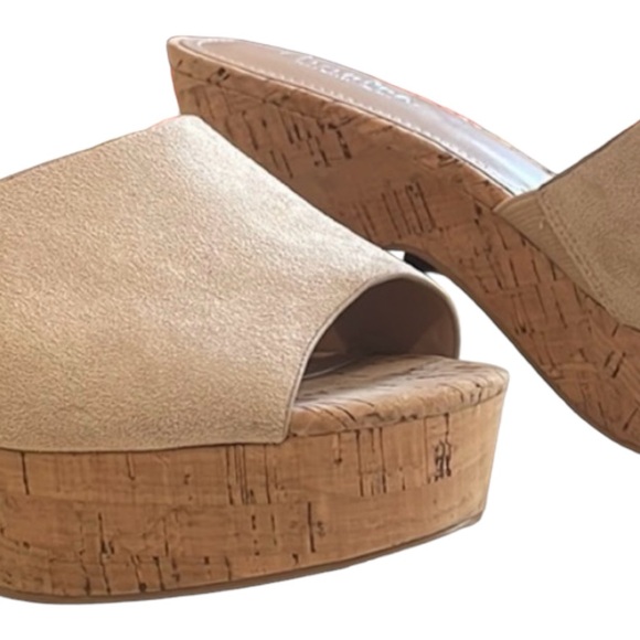 NWOT Charles by Charles David Deploy Slide Sandal Size 7.5 - Picture 2 of 15